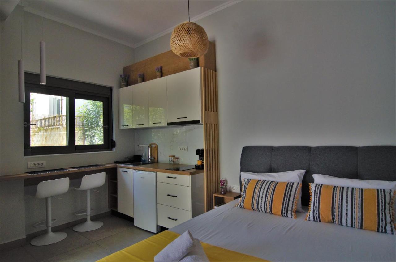 Antigonis Garden House Chrissi Akti Chania Exterior foto