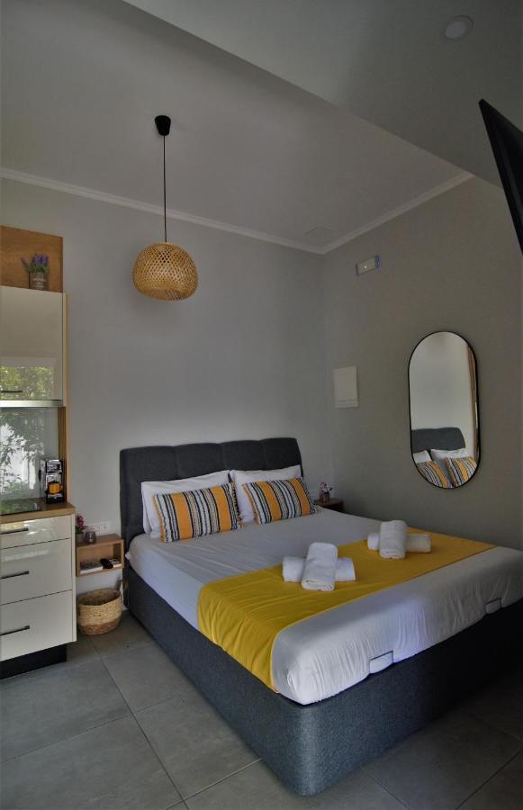 Antigonis Garden House Chrissi Akti Chania Exterior foto