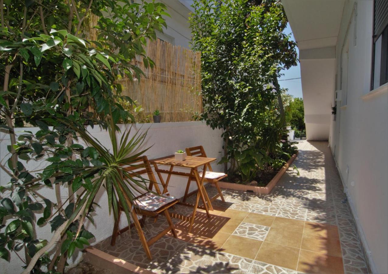Antigonis Garden House Chrissi Akti Chania Exterior foto
