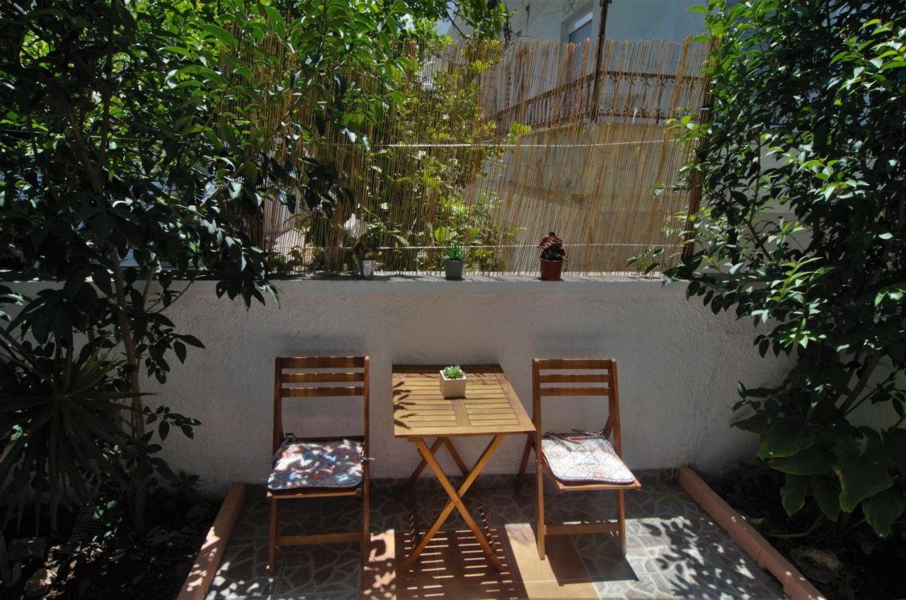 Antigonis Garden House Chrissi Akti Chania Exterior foto